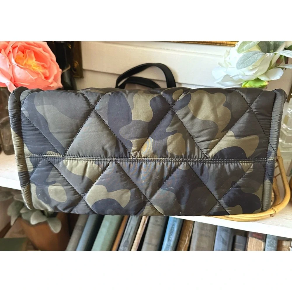 Viva Cerry Dark Green Camouflage Square Tote Bag